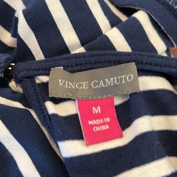 Vince Camuto navy white striped cold shoulder top Size M - Picture 6 of 8